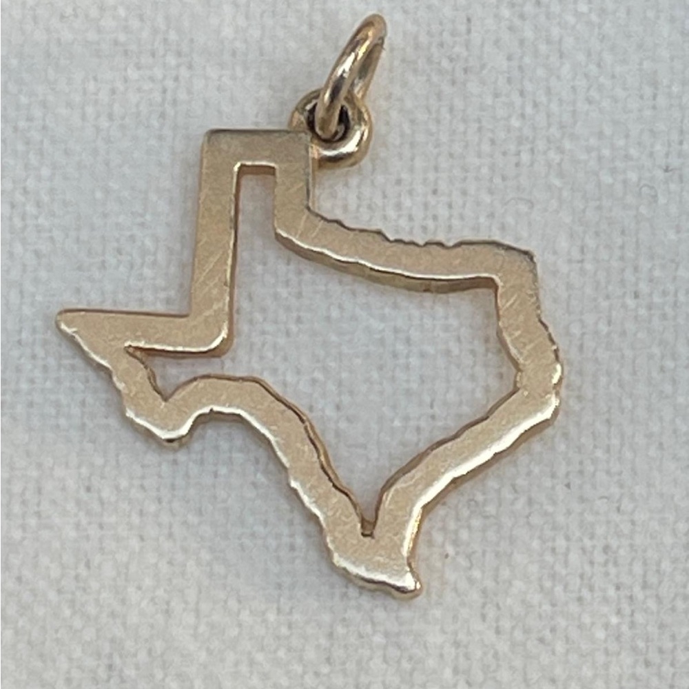 James Avery retired Texas Outline Pendant Charm 14k yellow gold